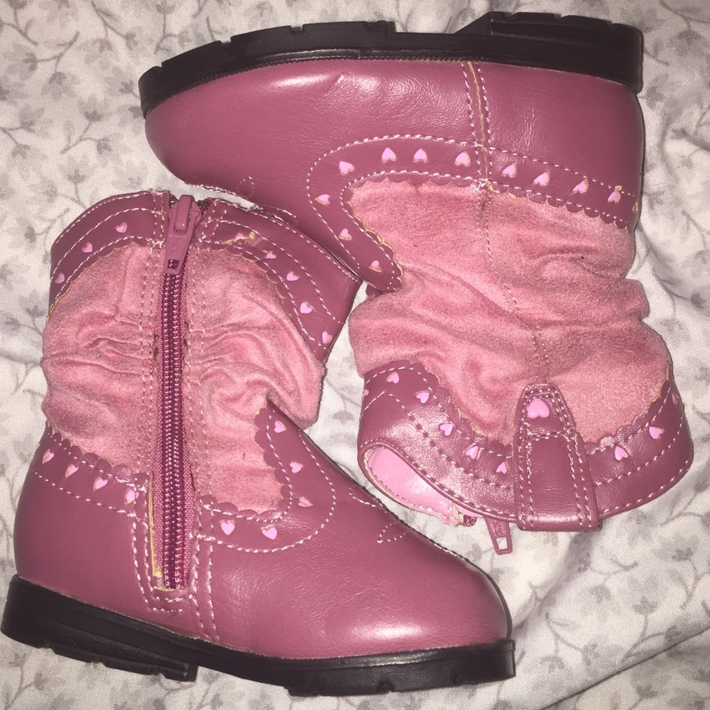 CUTE PINK BOOTS!!!